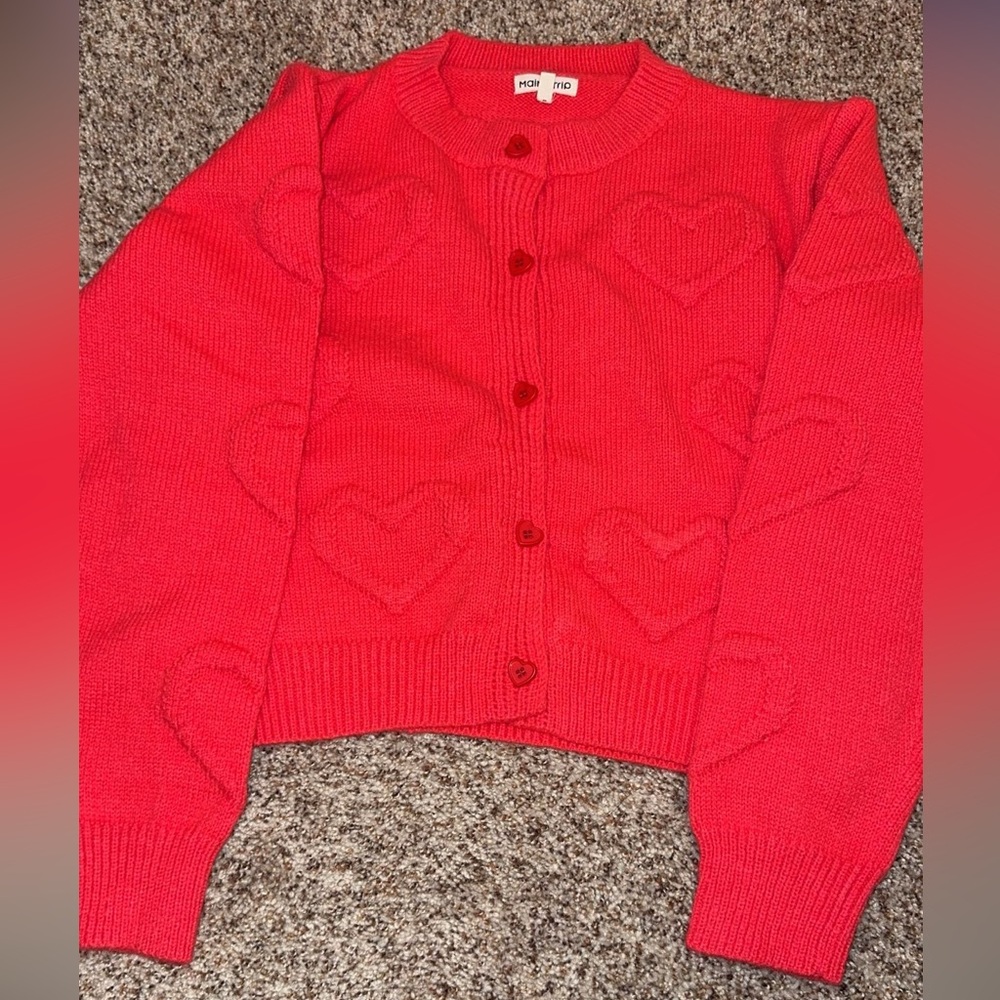 Chic Red Heart Pattern Cardigan